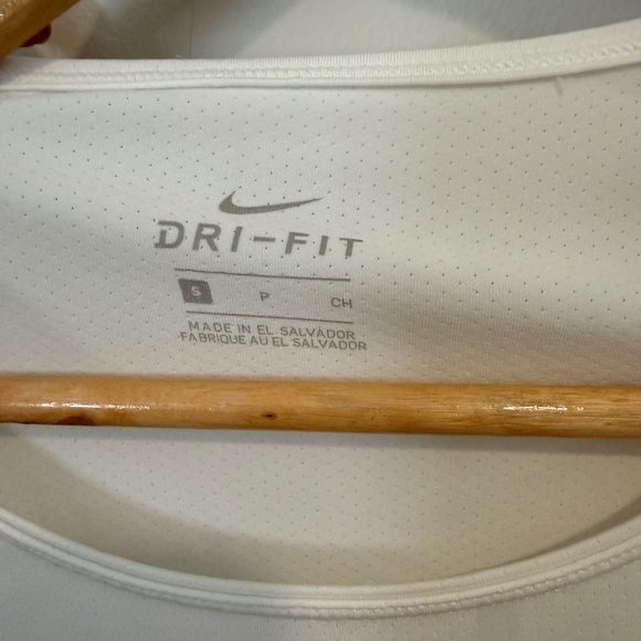 Nike Dri-FIT Miler Long Sleeve Running Top White Yoga Pilates Thumb Hole | S - Picture 4 of 10